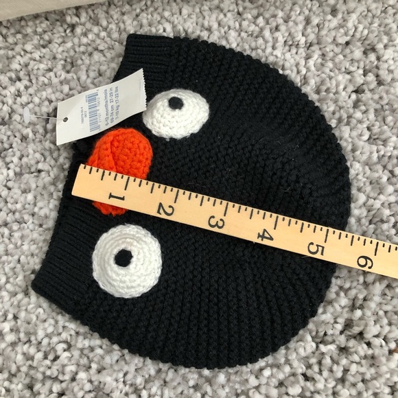 Infant Baby Knit Hat Penguin Bird Boy or Girl 6-12M babyGAP NWT - Picture 6 of 7